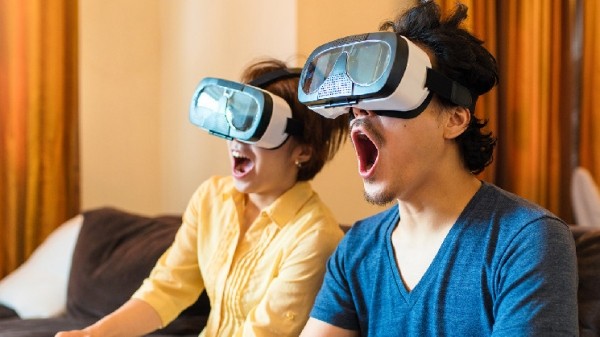 NFT Sales Tumble 29% This Week, Searches for Metaverse-Related Terms Plunge NFT Sales Tumble 29% This Week, Searches for Metaverse-Related Terms Plunge